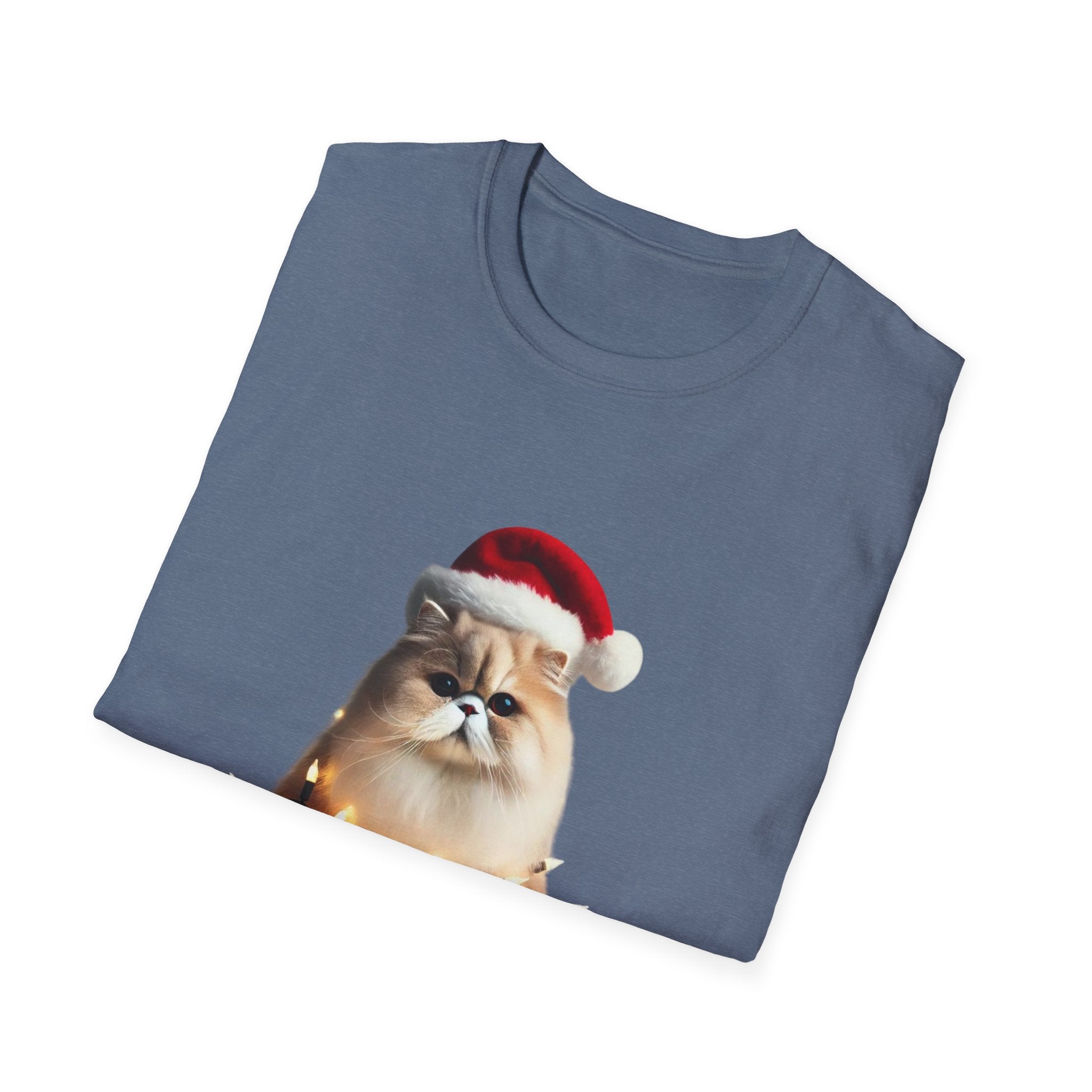 Christmas Persian Cat - Unisex Softstyle T-Shirt