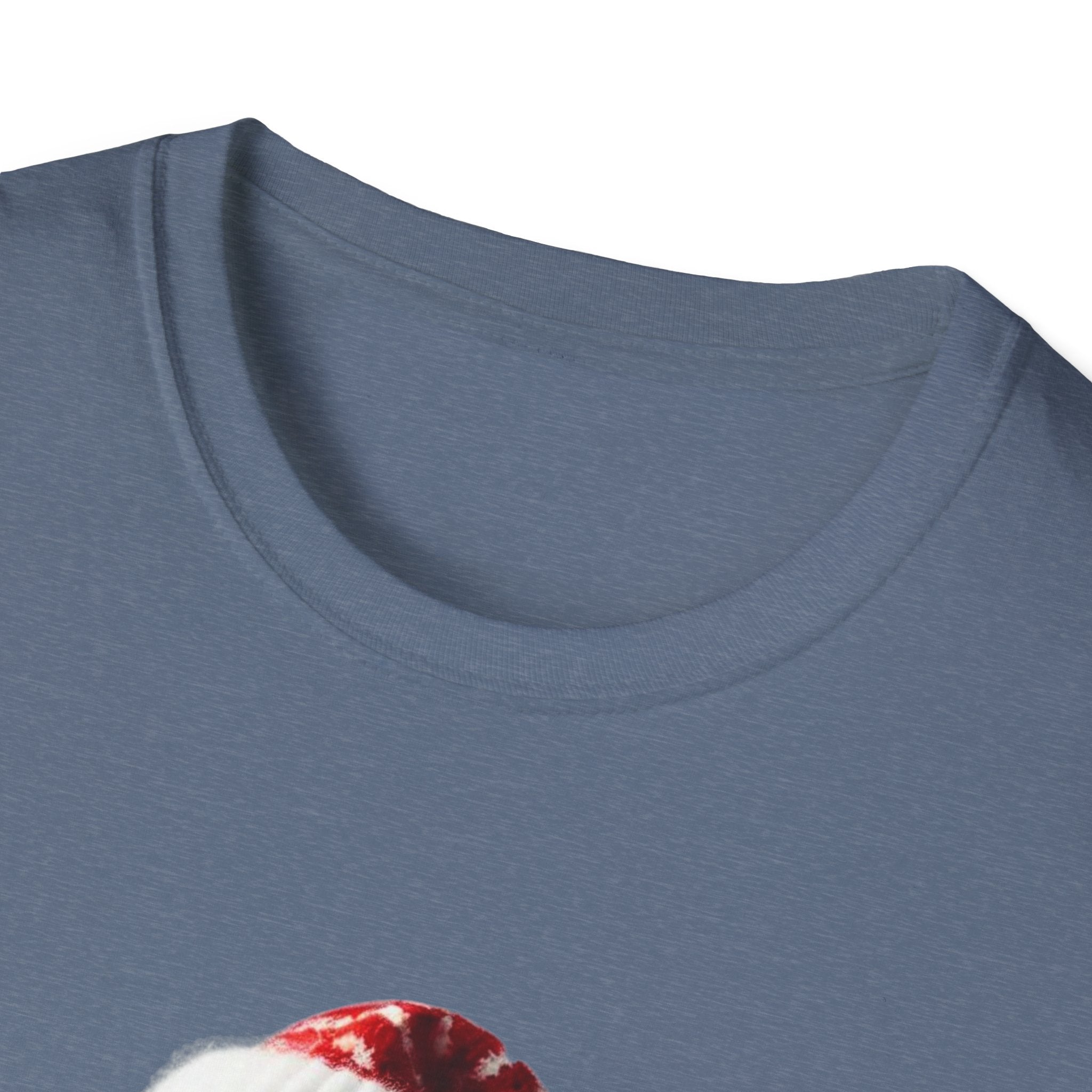 XMas Gecko Glow - Unisex Softstyle T-Shirt